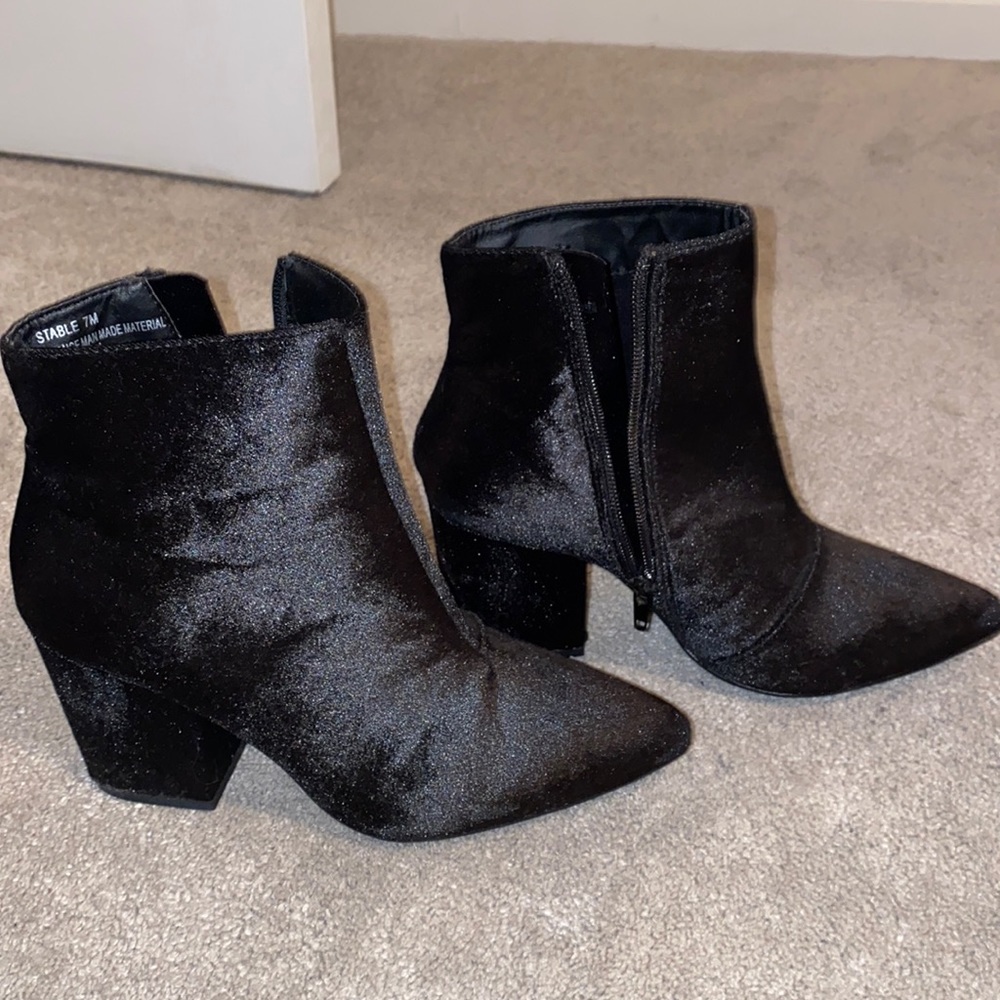 Steve madden velvet booties